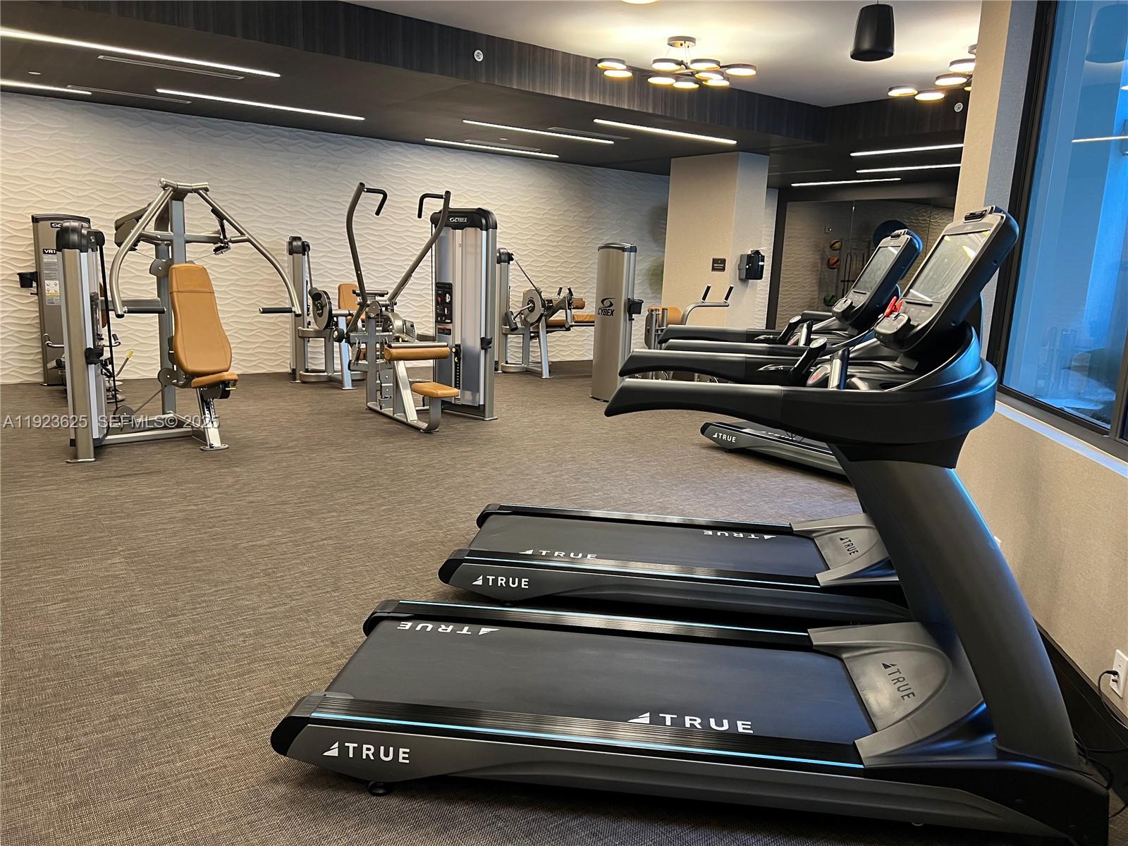 MERRICK MANOR CONDO - Residential Lease