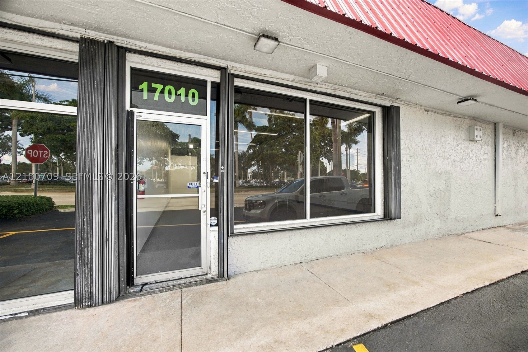 17010 S Dixie Hwy