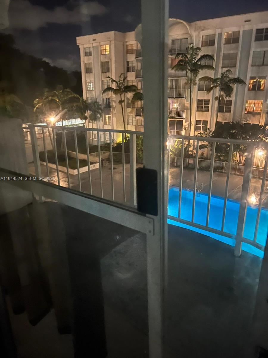 MONTECARLO CONDO - Residential