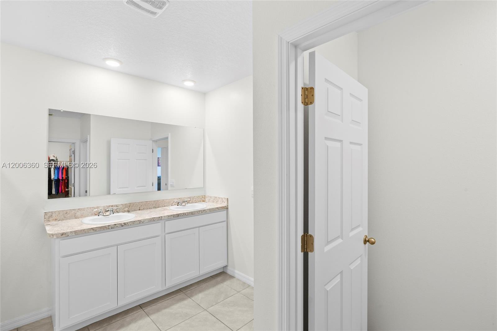 CYPRESS BAY PRESERVE - PHA - Residential