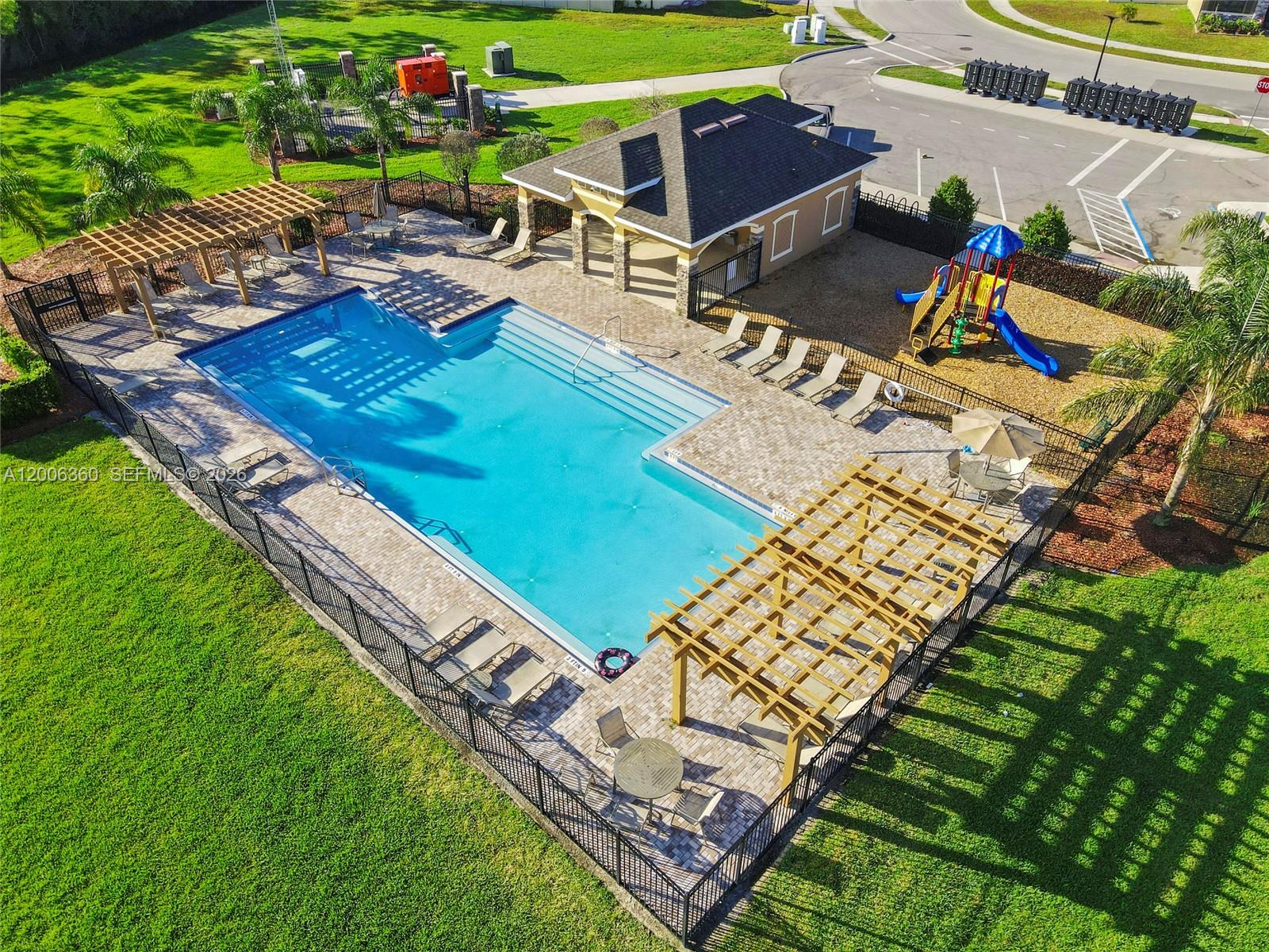 CYPRESS BAY PRESERVE - PHA - Residential
