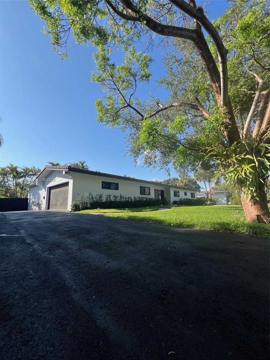 8410 SW 148th Dr