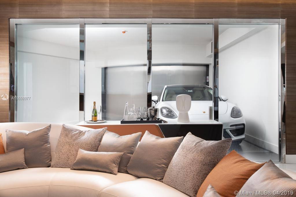 18555 COLLINS AVENUE COND - Residential