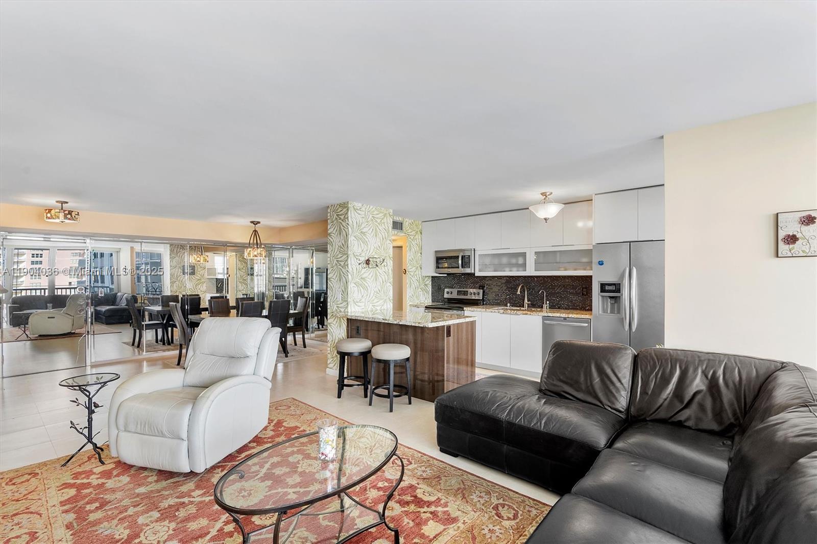 WINSTON TOWERS 400 CONDO - Residential