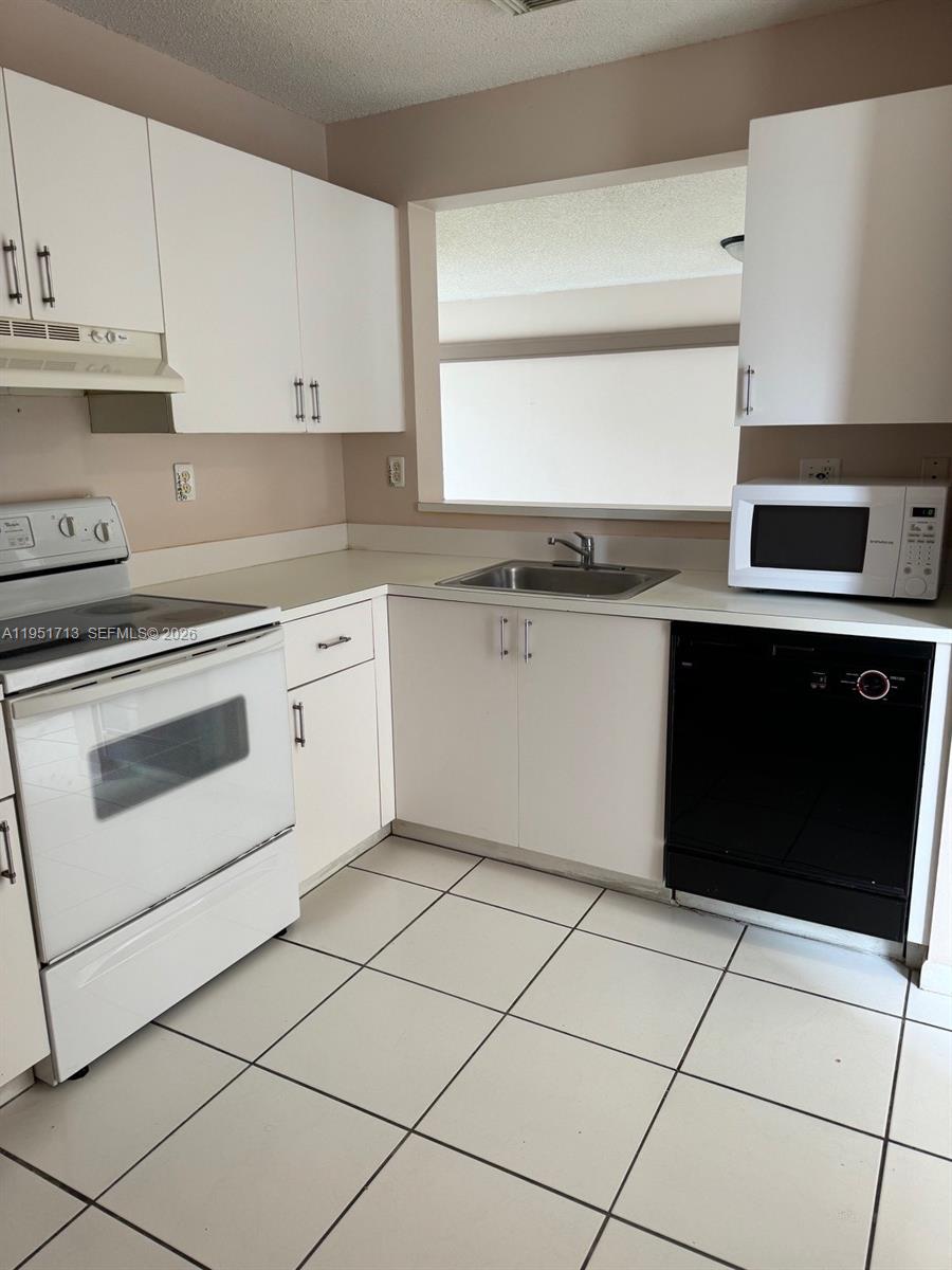 12527 NW 11th Ln 204