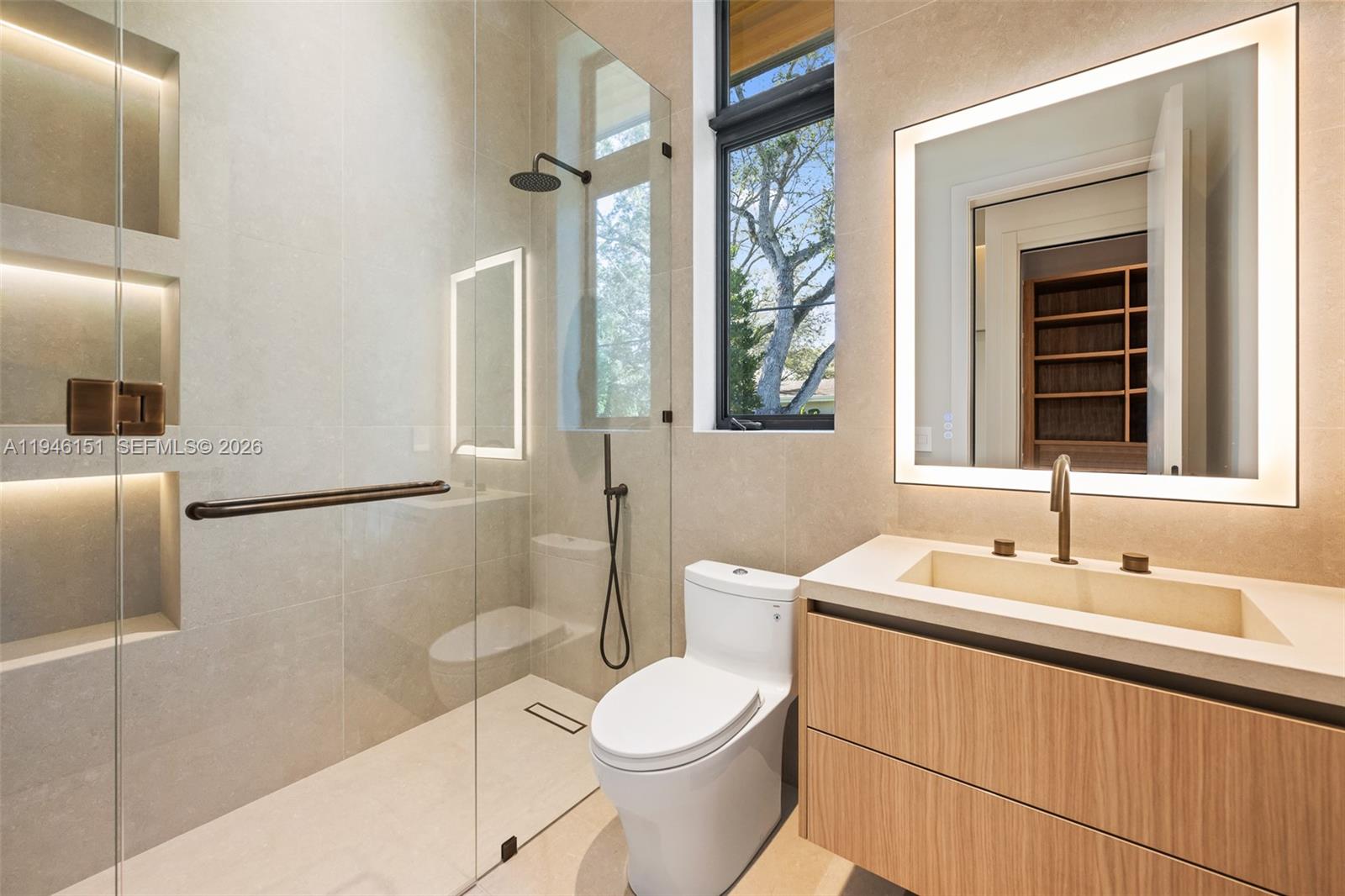 SUNILAND ESTATES 1ST ADDN - Residential