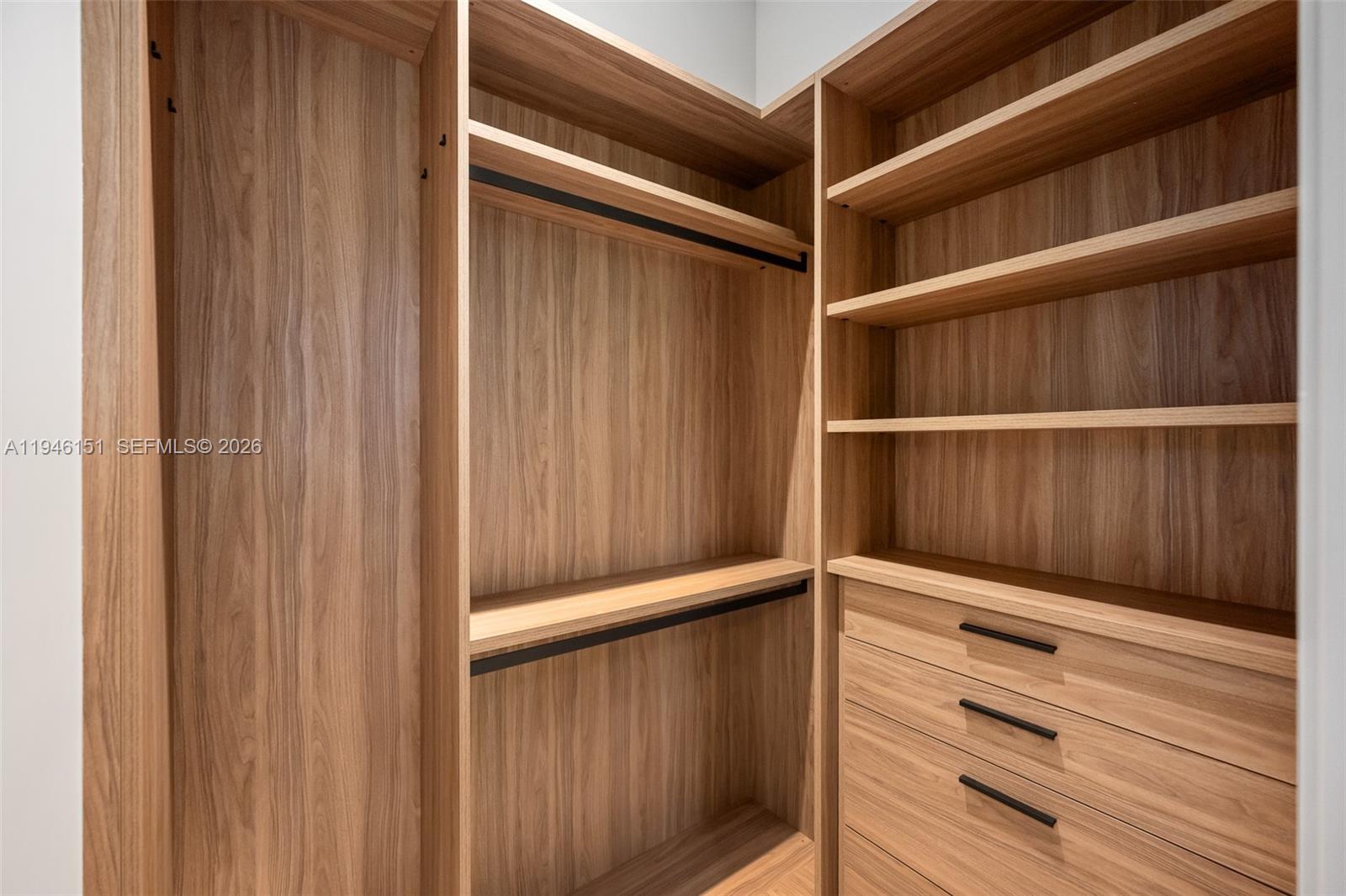 SUNILAND ESTATES 1ST ADDN - Residential