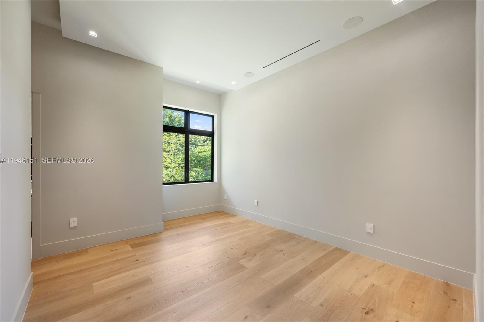 SUNILAND ESTATES 1ST ADDN - Residential