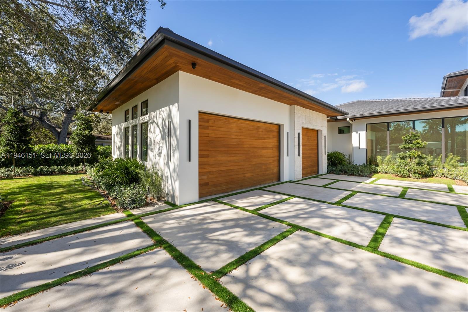 SUNILAND ESTATES 1ST ADDN - Residential