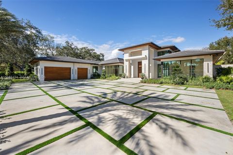 7725 SW 114th St Pinecrest FL 33156