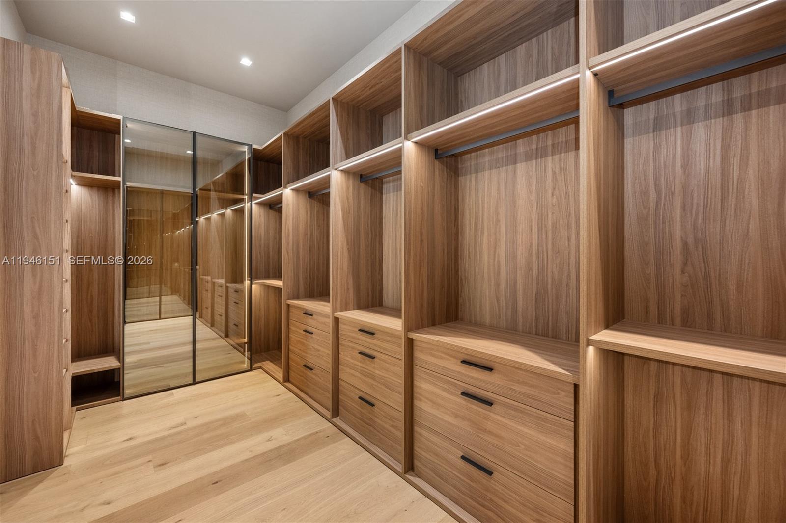 SUNILAND ESTATES 1ST ADDN - Residential