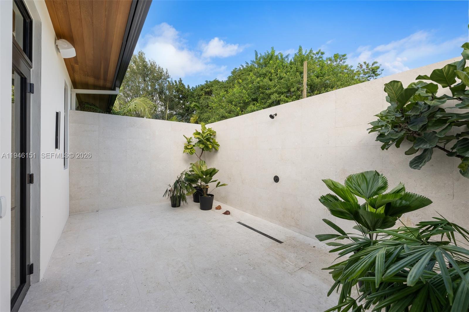 SUNILAND ESTATES 1ST ADDN - Residential