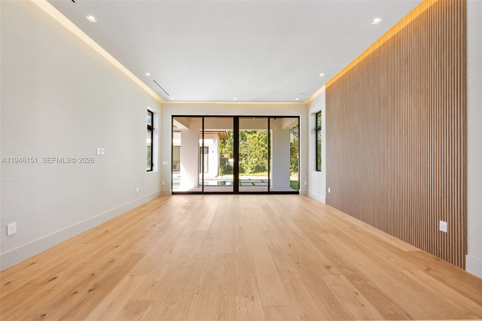 SUNILAND ESTATES 1ST ADDN - Residential