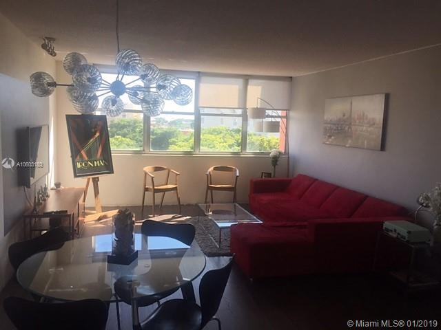 DADELAND PLACE CONDO - Residential