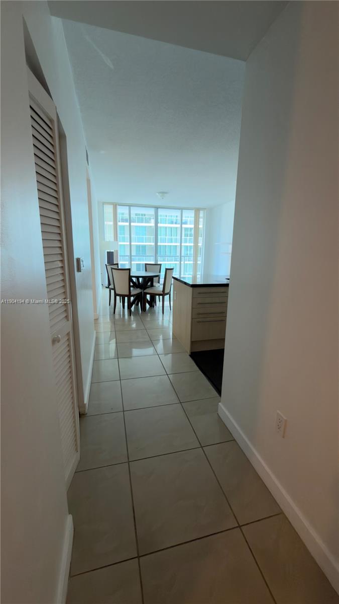 THE AXIS ON BRICKELL II C - Residential