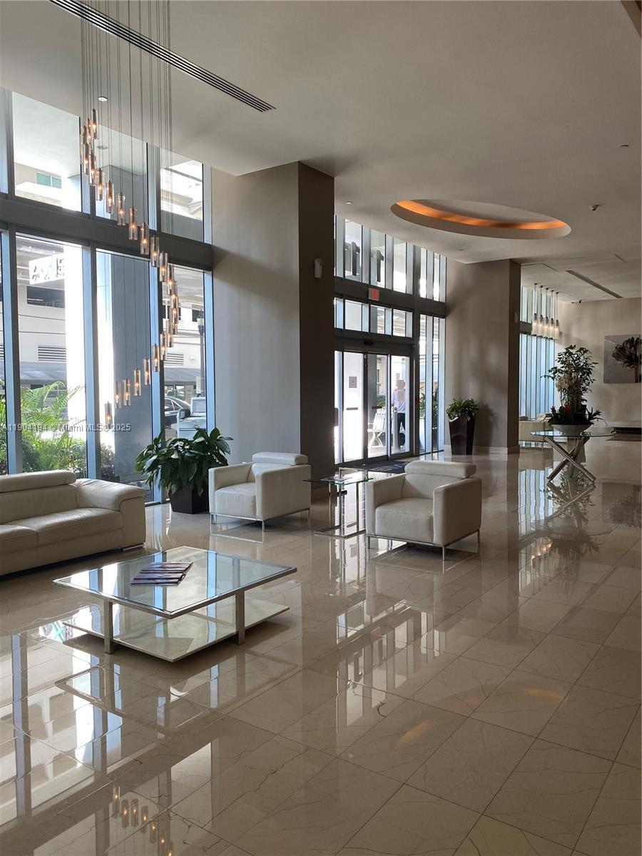 THE AXIS ON BRICKELL II C - Residential