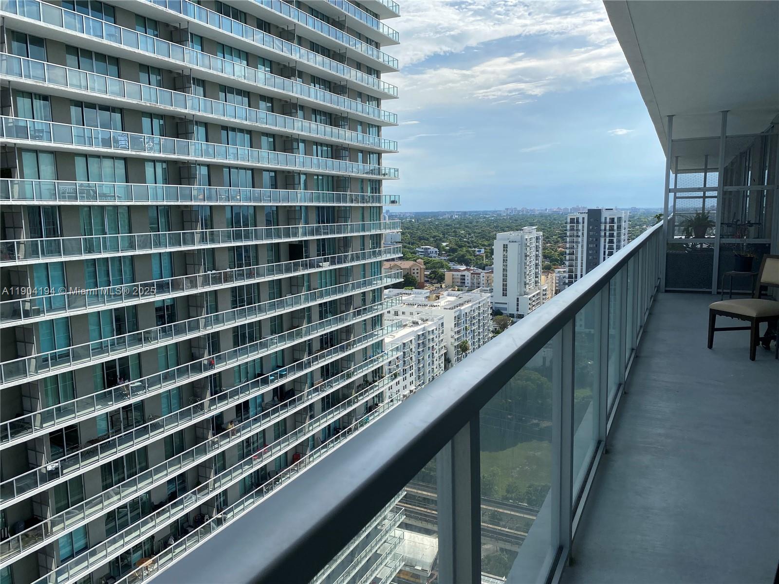 THE AXIS ON BRICKELL II C - Residential
