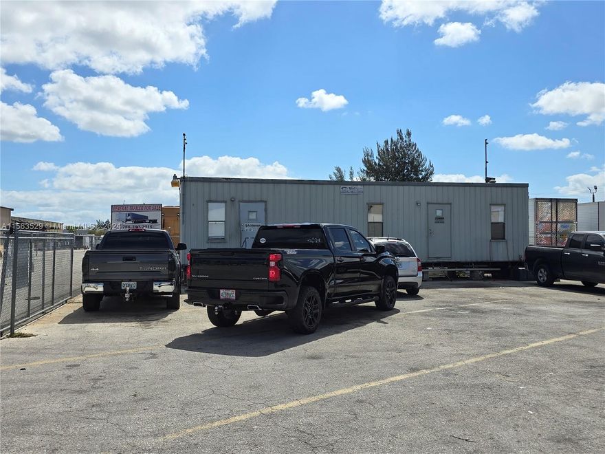 Operating since 1997 in South Florida, this company specializes in providing long haul, locally and interstate, dedicated to strive and be the best perishable handling company in the industry with a  highly qualified personnel that will attend transportation as well as consolidation, logistics services for cooler products across the state. Currently contracted with two prestigious transportation companies Seaboard Marine and Crowle. Authorized for interstate transportation.
