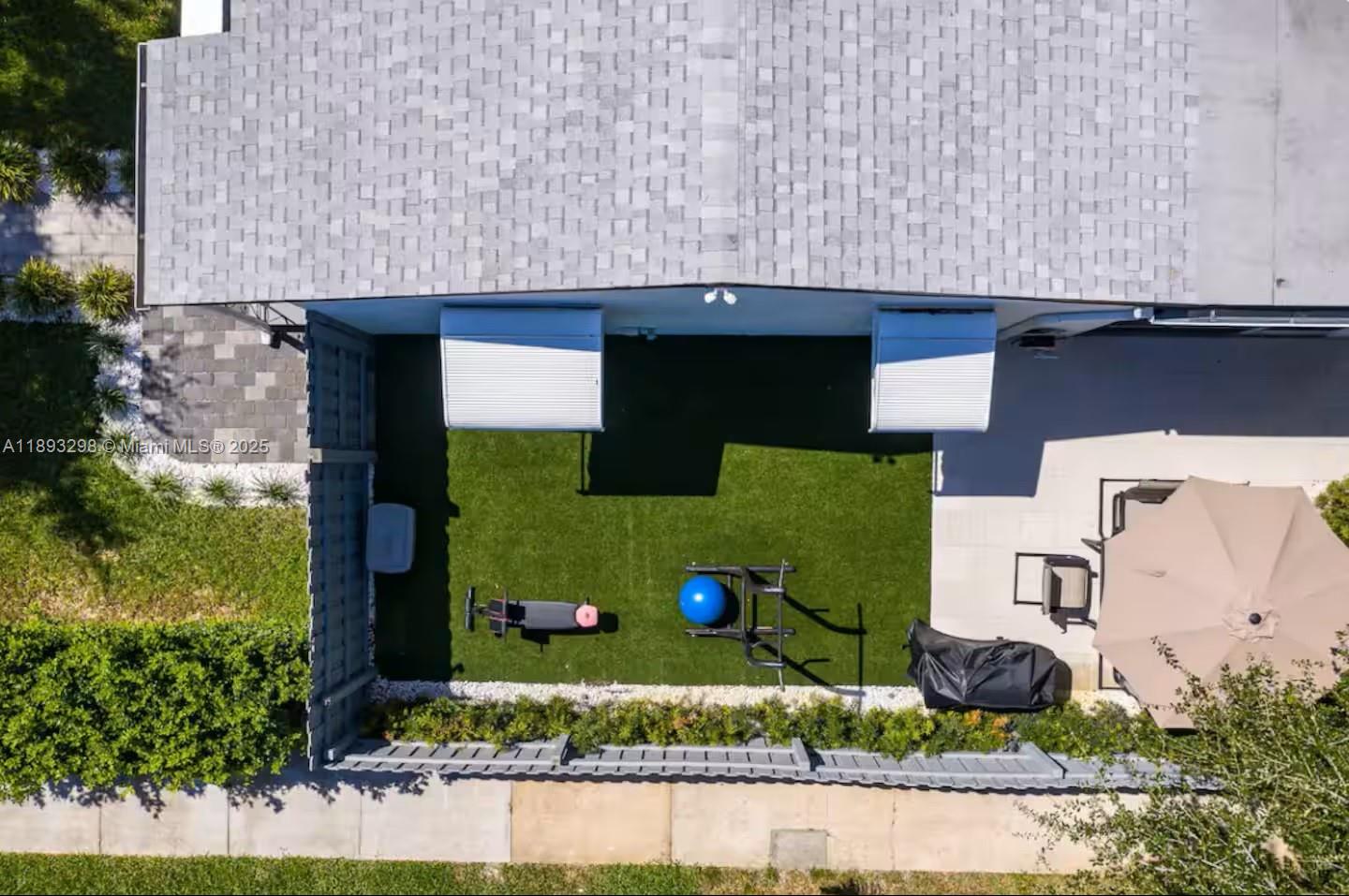 NORTH PALM BCH 3 - Residential Lease
