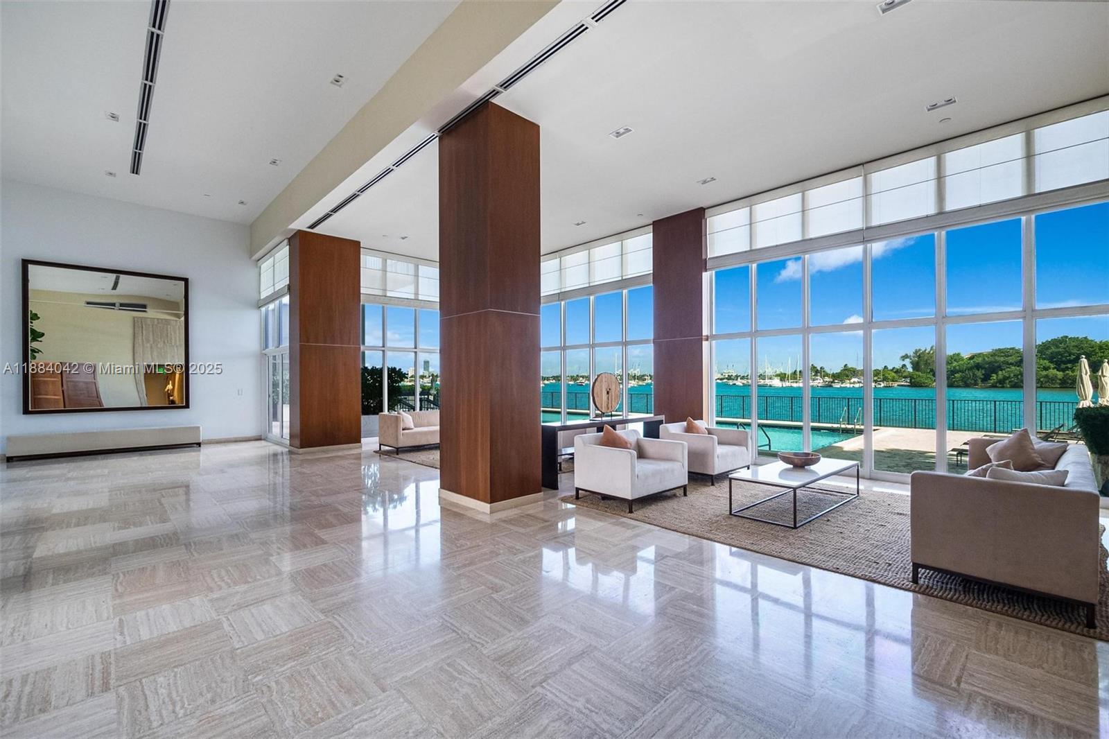 ONE THOUSAND VENETIAN WAY - Residential