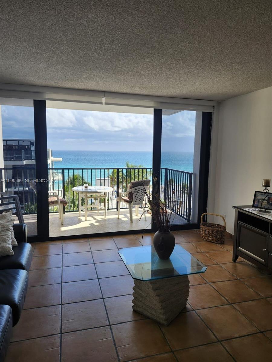2201 S Ocean Dr 602