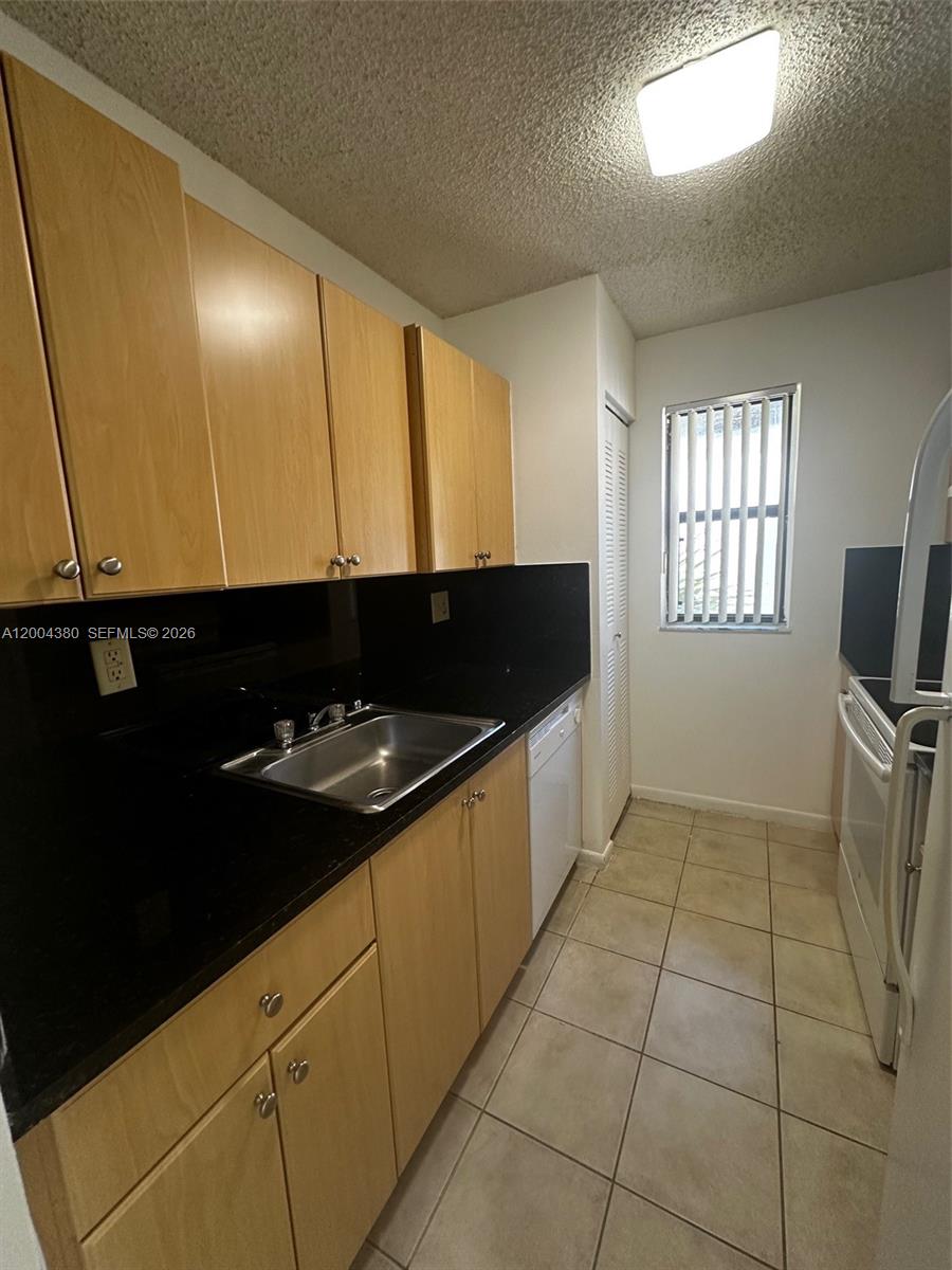 7220 NW 179th St 201