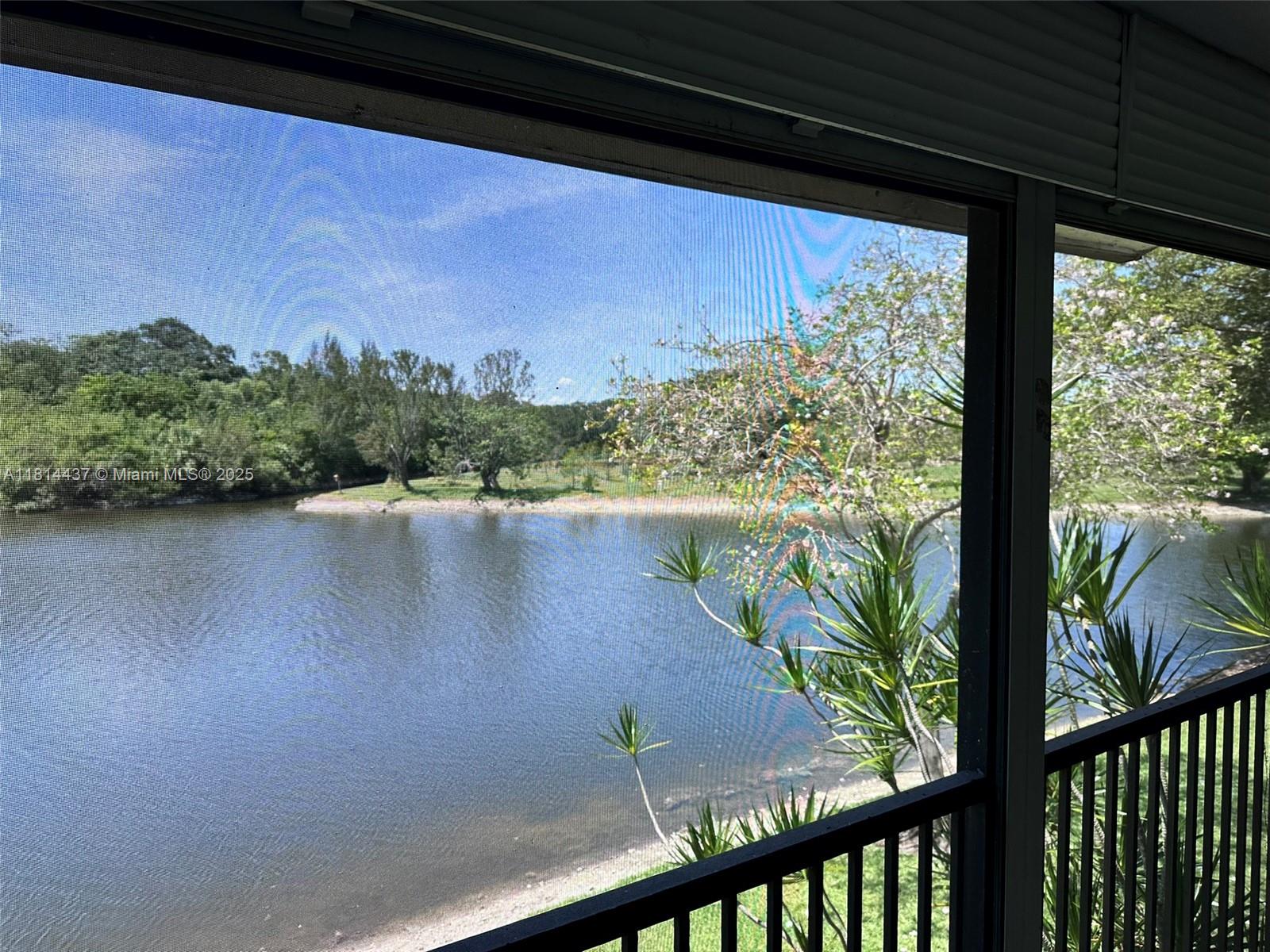 2526 N Carambola Cir N Cir 1821, Coconut Creek, Broward County, Florida - 3 Bedrooms  
2 Bathrooms - 