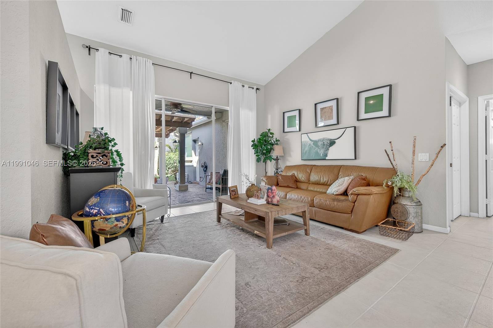 CORAL CREEK - Residential