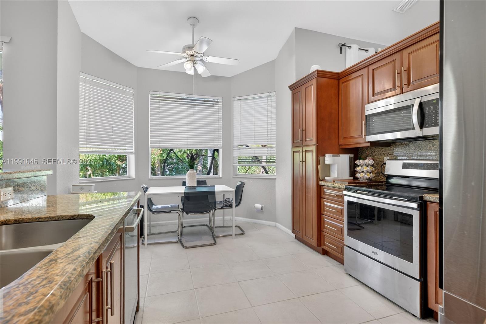 CORAL CREEK - Residential