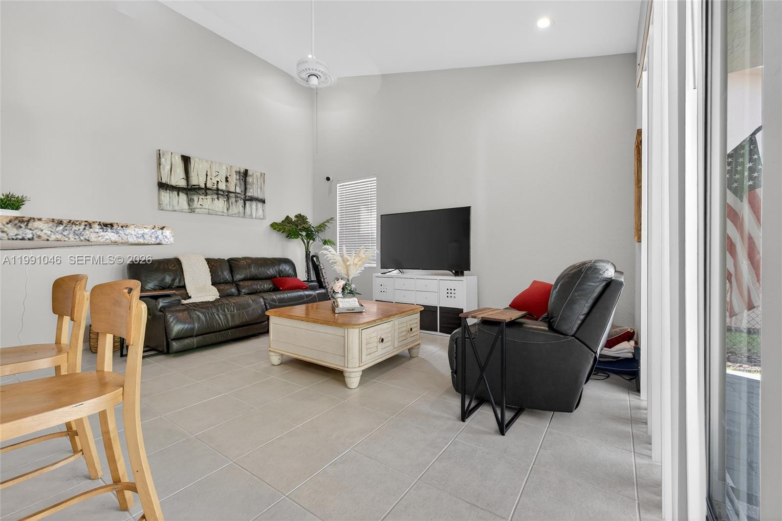 CORAL CREEK - Residential