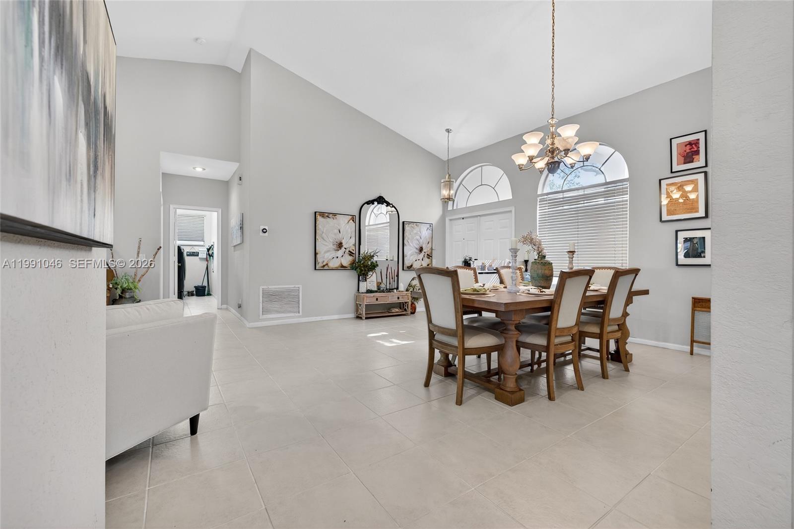 CORAL CREEK - Residential