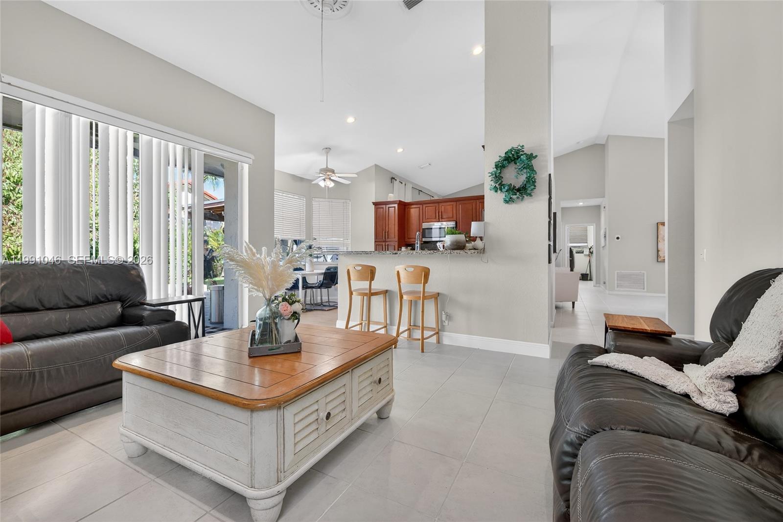 CORAL CREEK - Residential