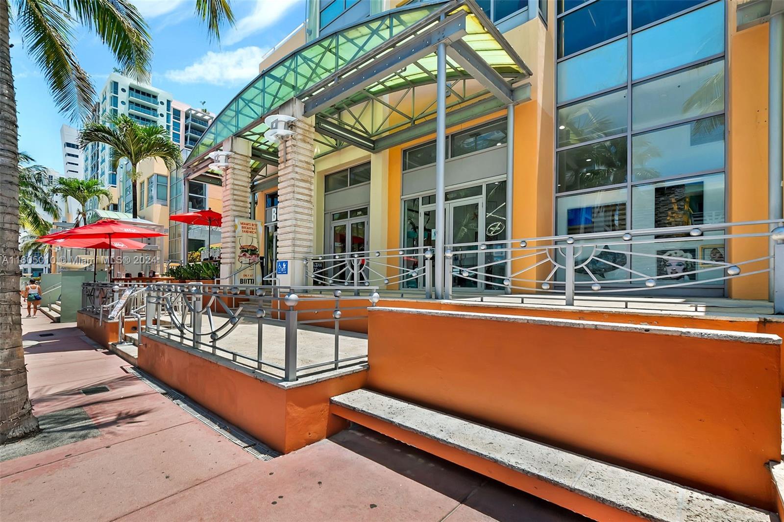 1451 Ocean Dr CU-102