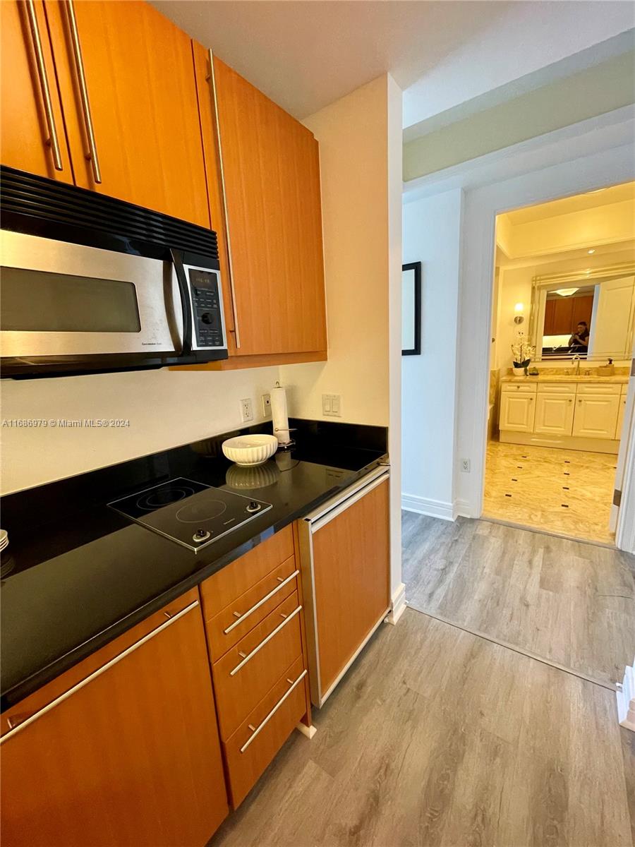MILLENNIUM TOWER CONDOMIN - Residential