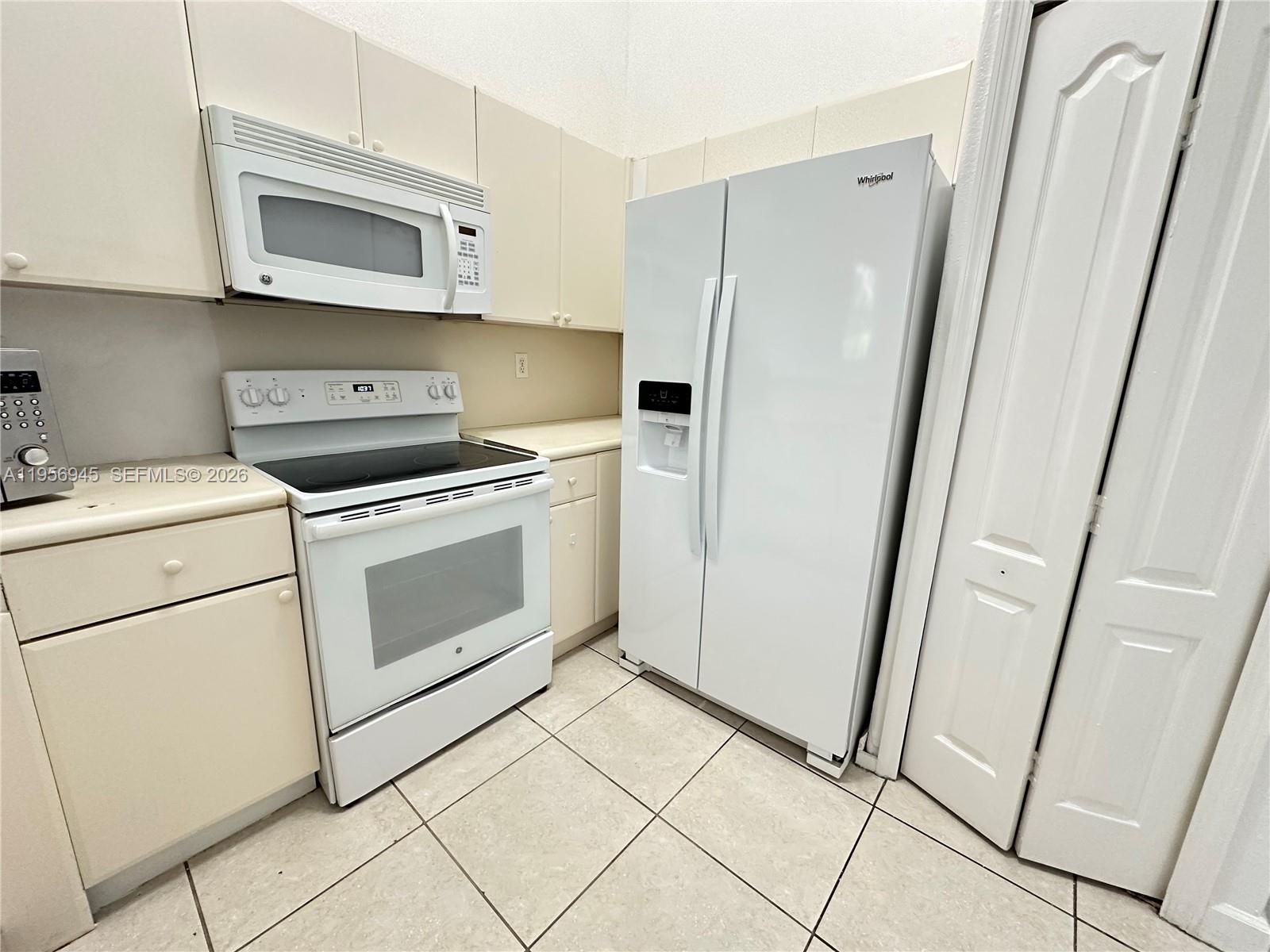 SHOMA CONDO AT KEYS COVE - Residential Lease