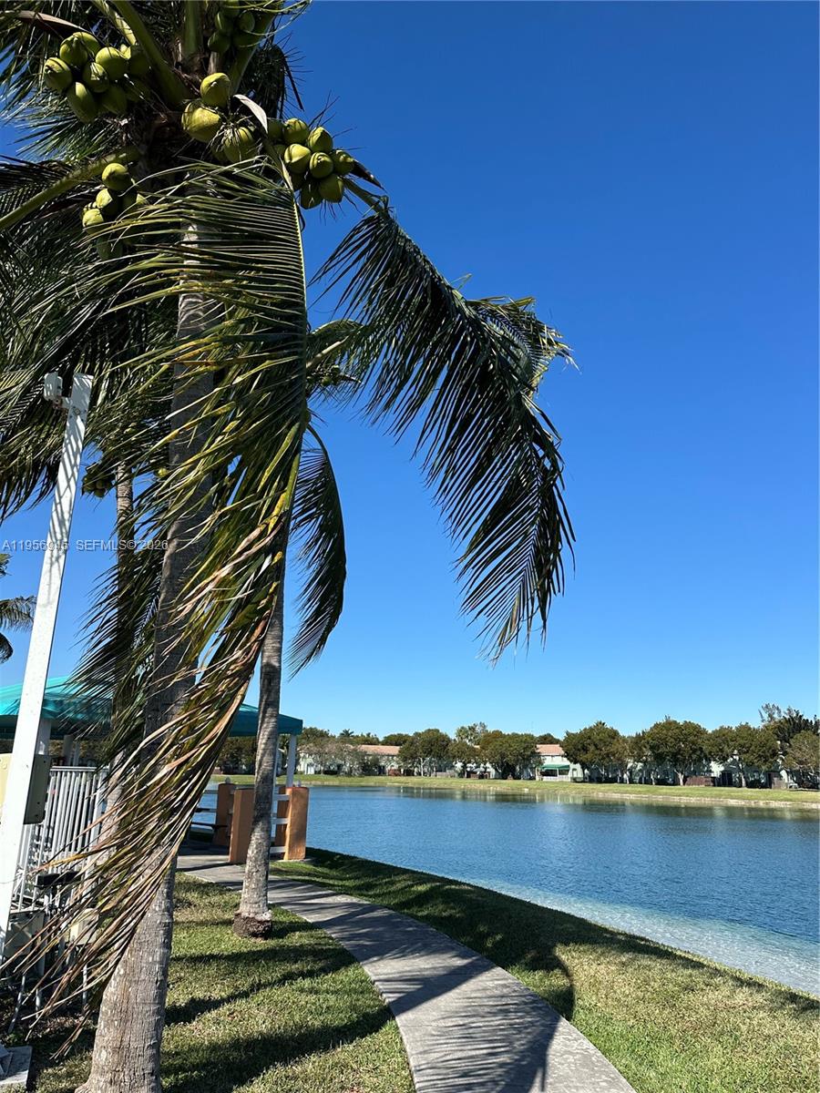 SHOMA CONDO AT KEYS COVE - Residential Lease