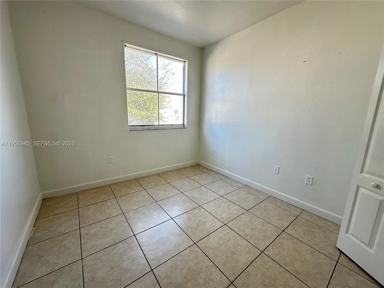 SHOMA CONDO AT KEYS COVE - Residential Lease