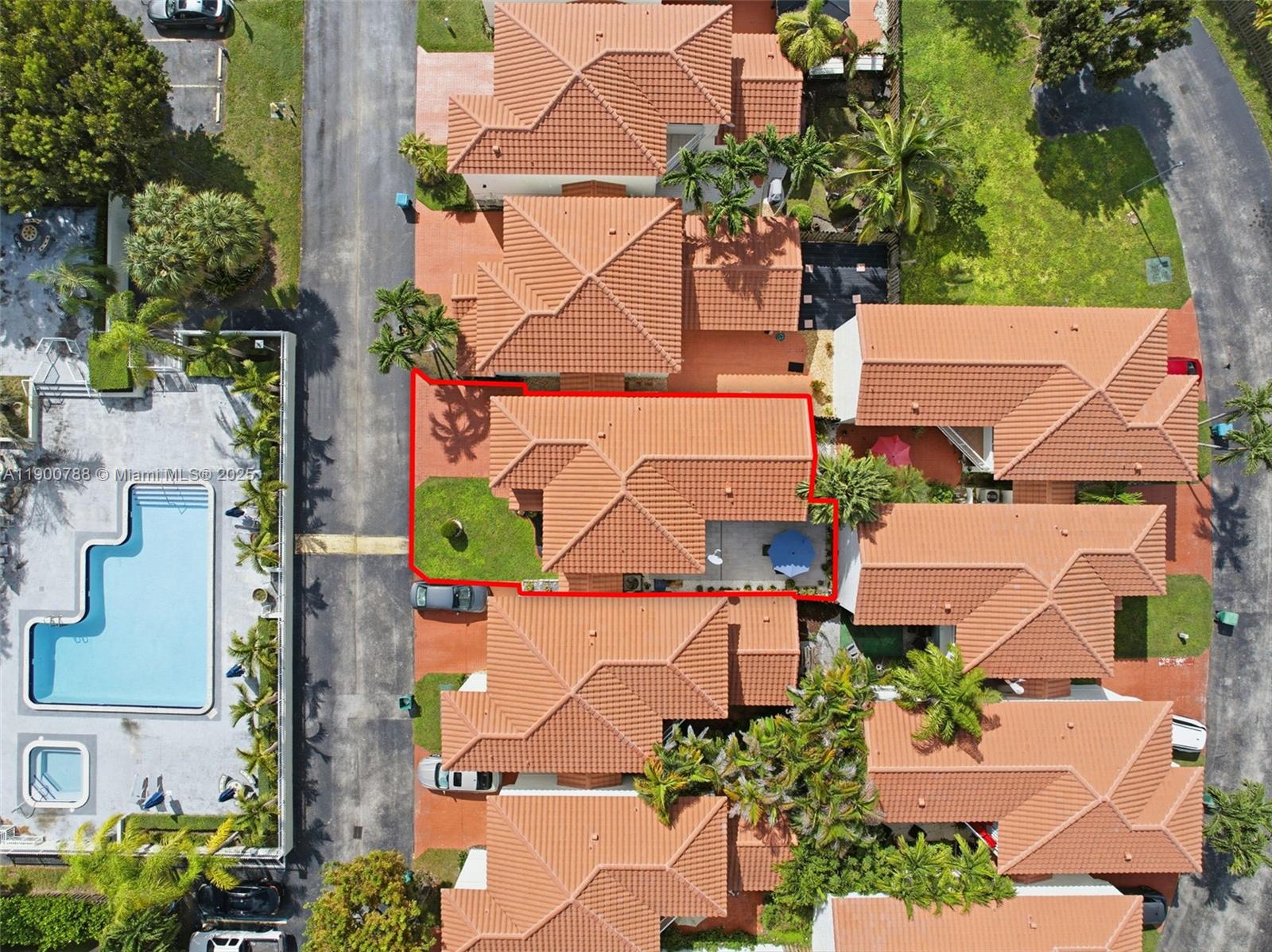 MAHOGANY ISLE HOMES CONDO - Residential