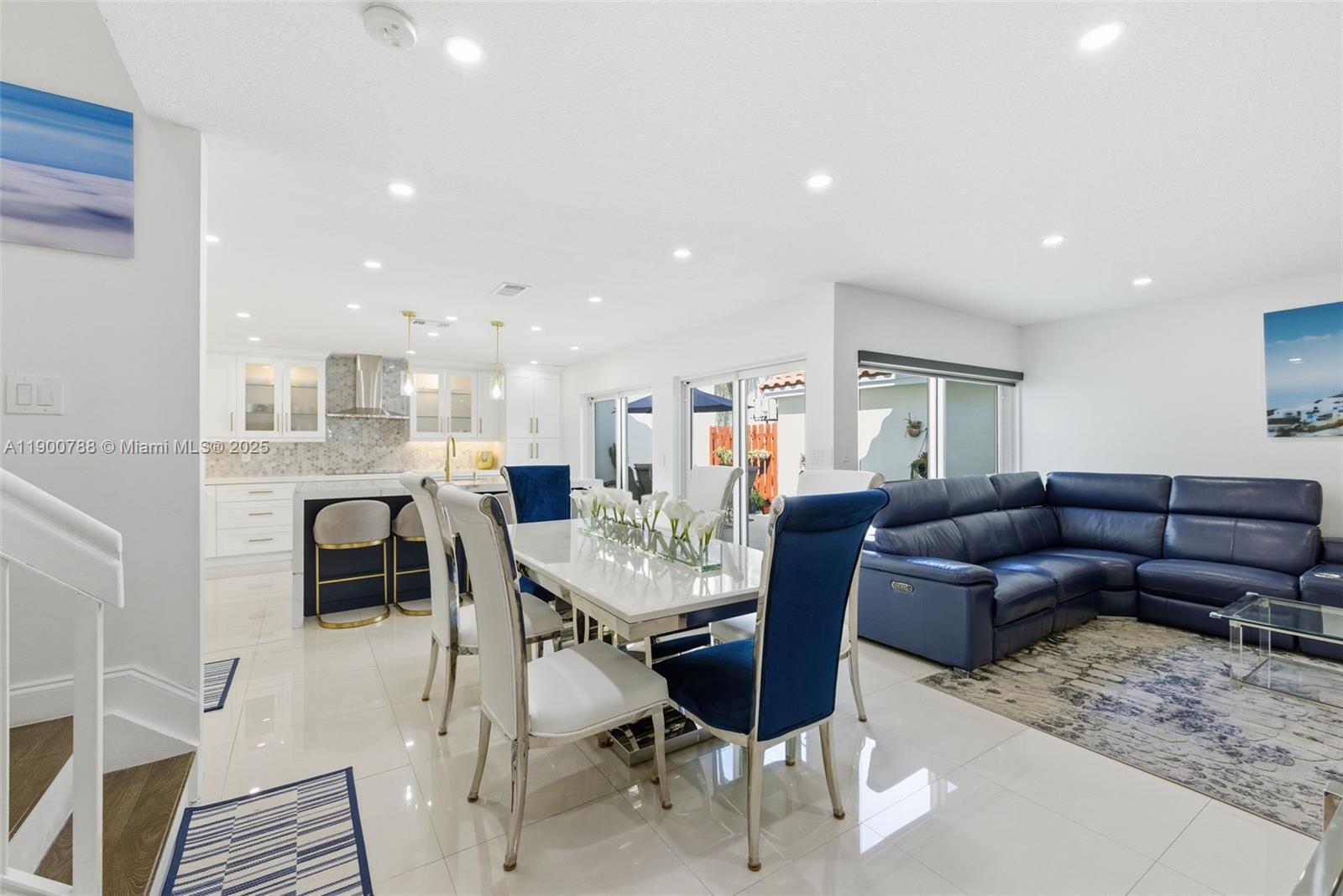 MAHOGANY ISLE HOMES CONDO - Residential