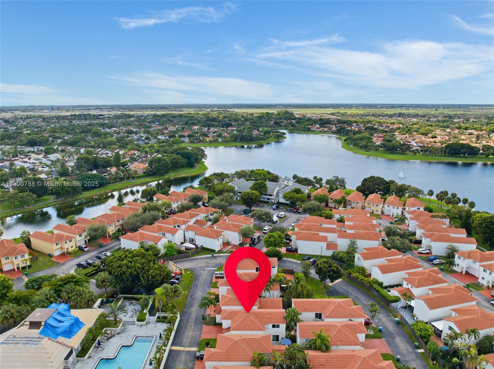 MAHOGANY ISLE HOMES CONDO - Residential