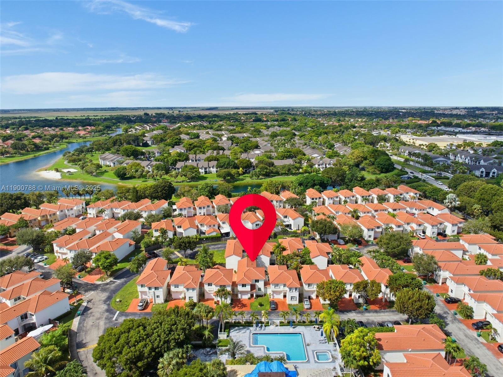 MAHOGANY ISLE HOMES CONDO - Residential