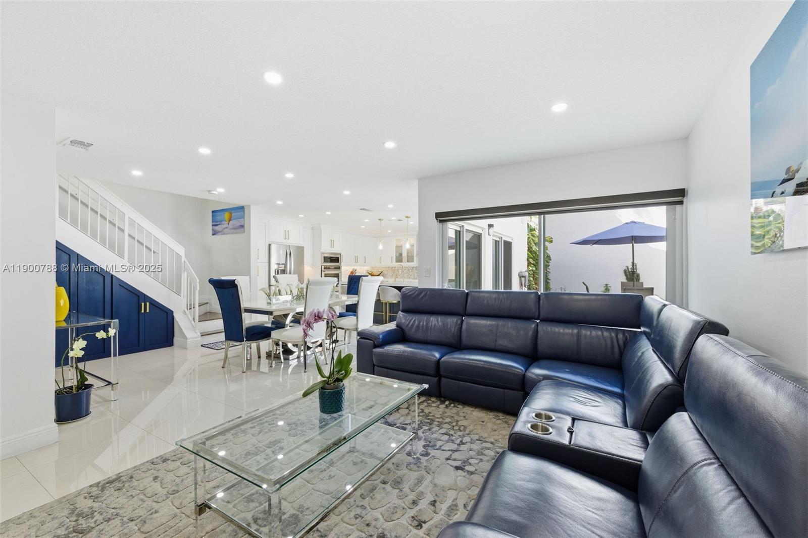 MAHOGANY ISLE HOMES CONDO - Residential