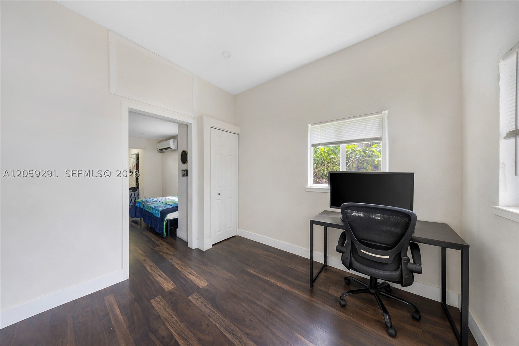 2420 NW 34th St, Miami FL 33142