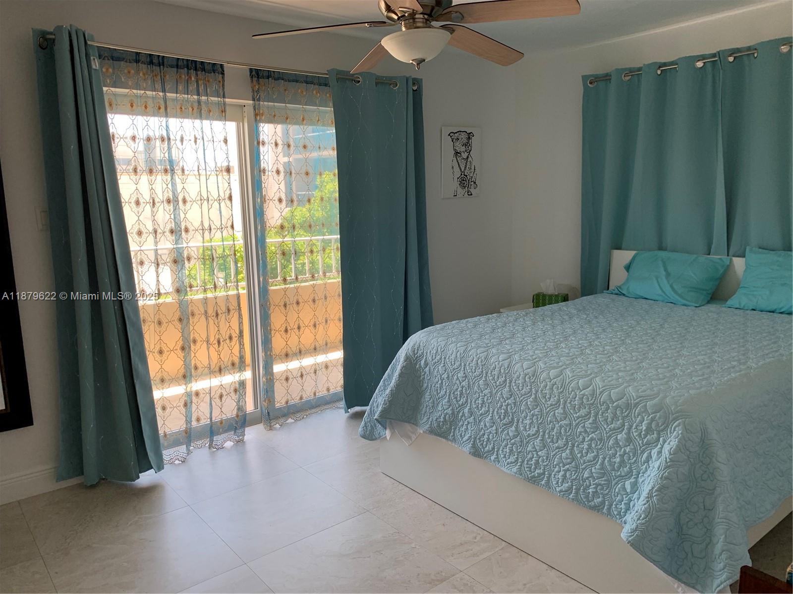 VIRGINIA OAKS CONDO - Residential