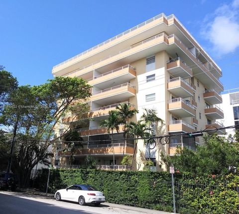 3304 Virginia St 6C Miami FL 33133