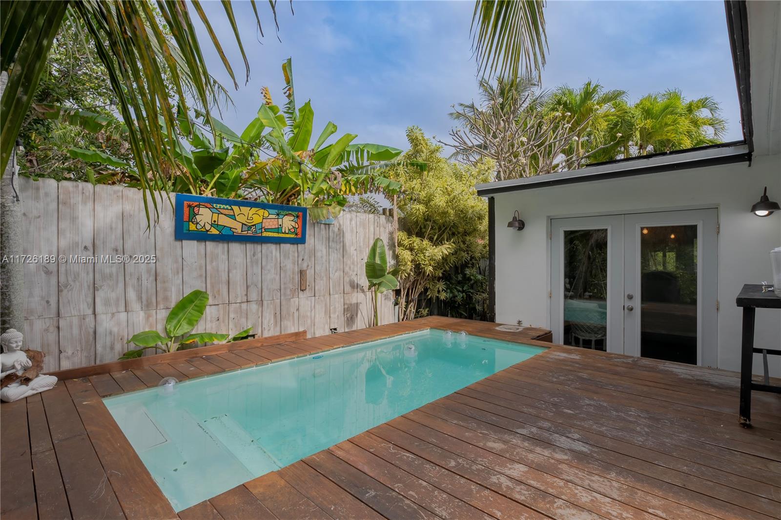 LOOK HOMESITES NO 4 - Residential Lease