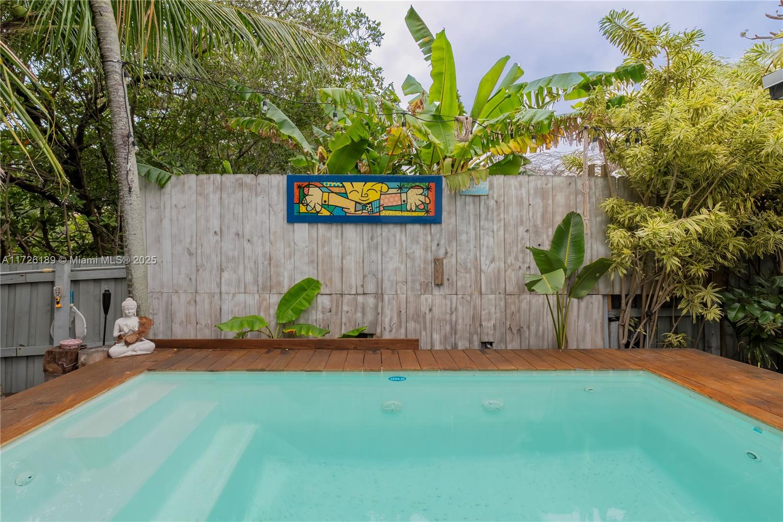 LOOK HOMESITES NO 4 - Residential Lease