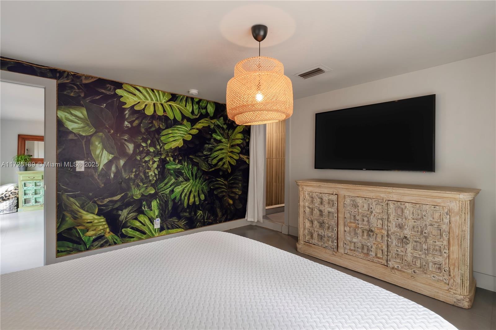 LOOK HOMESITES NO 4 - Residential Lease