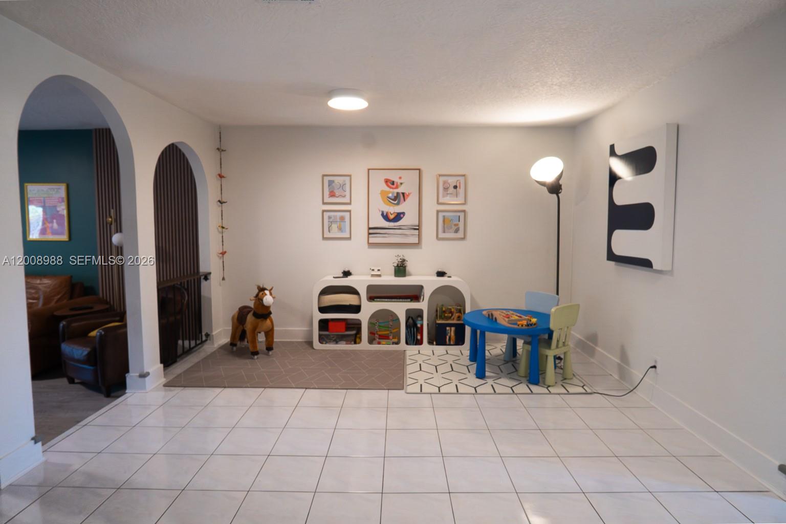 NOVA VILLAS CONDOMINIUM 1 - Residential