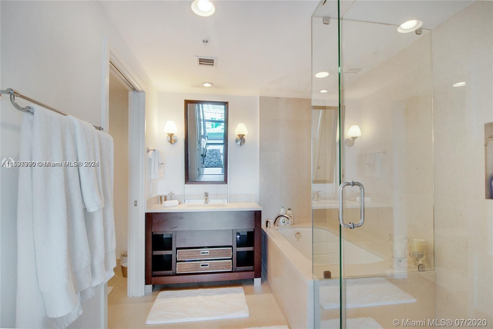 NORTH CARILLON BEACH COND - Residential